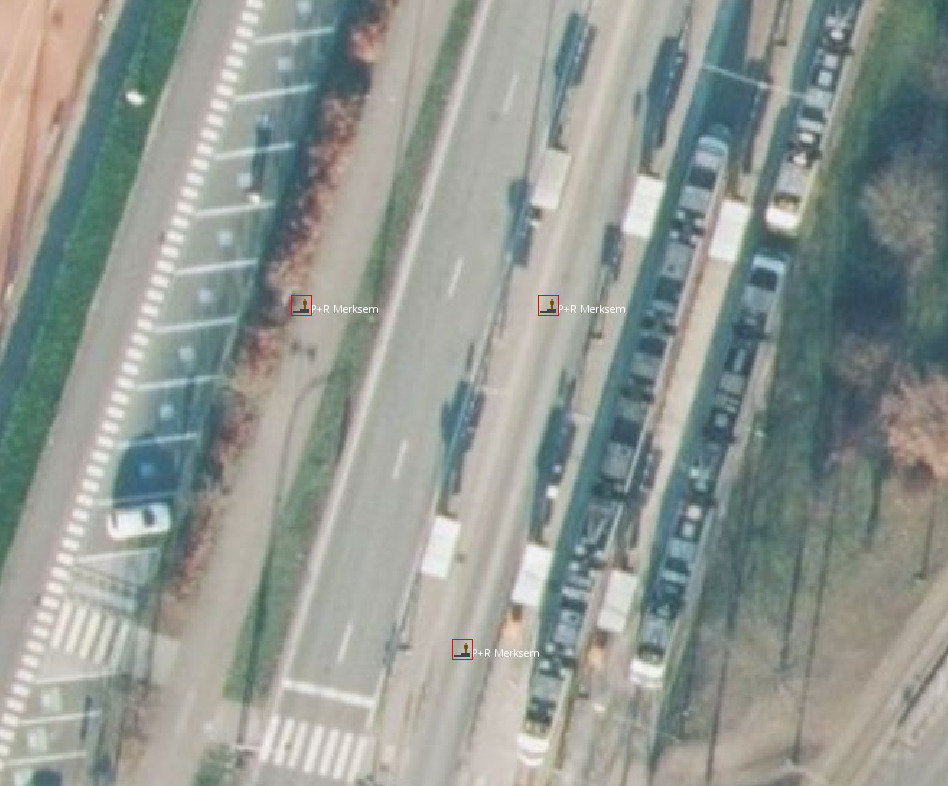 Aerial imagery of a tram station, the 3 tram tracks are perfectly visible next to each other, yet the stops according to GTFS look random